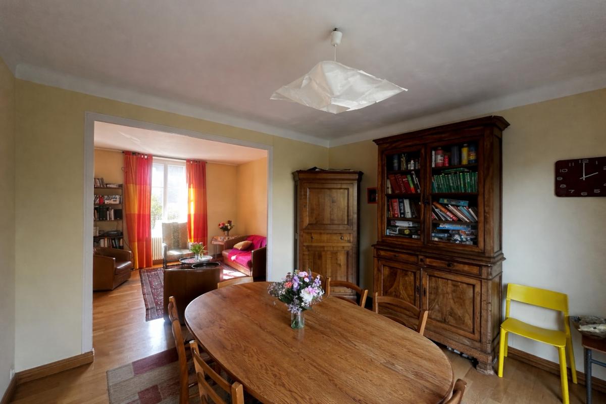 ANGERS Maison Angers 9 pièce(s) 150 m2 2