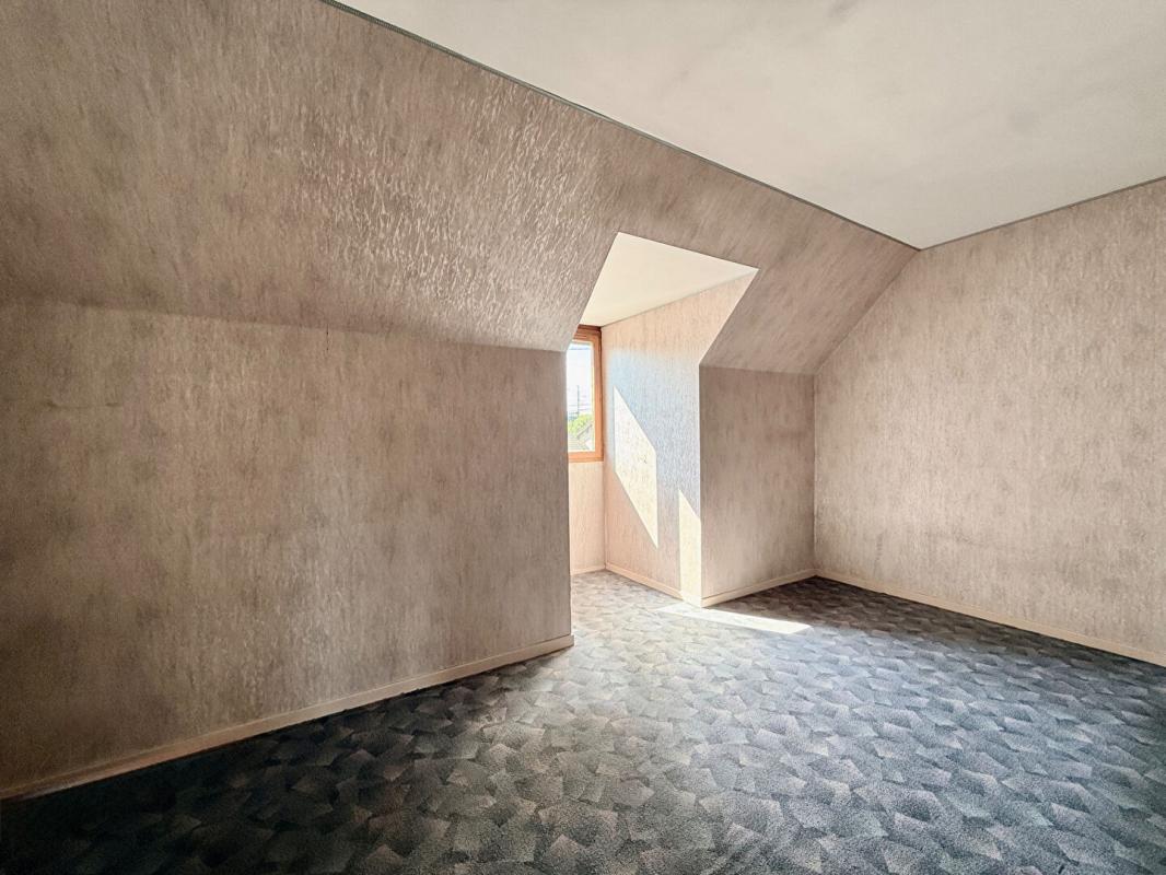 DIJON Maison 6 pièces 124 m2 avec garage et sous-sol - 4 chambres 7