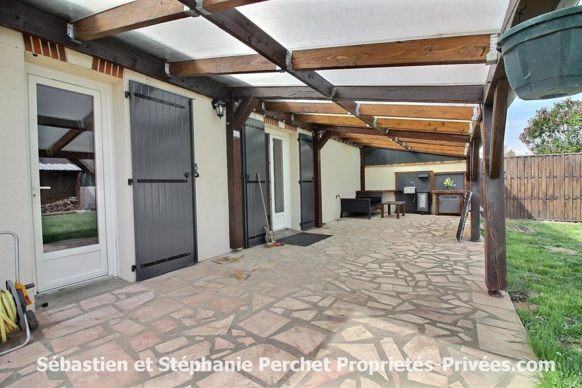 EPIEDS-EN-BEAUCE Maison 3 chambres ? 98 m² ? Terrain clos 517 m² ? Terrasse couverte ? Garage 9
