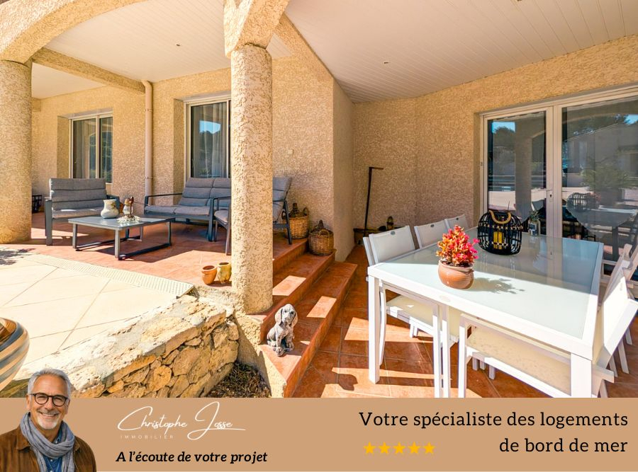 ROQUEFORT-DES-CORBIERES Maison d'architecte au charme provençal avec piscine, double garage 15