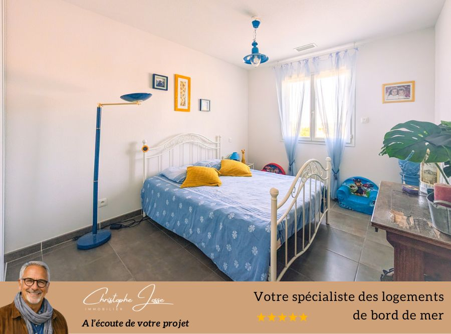 ROQUEFORT-DES-CORBIERES Maison d'architecte au charme provençal avec piscine, double garage 9