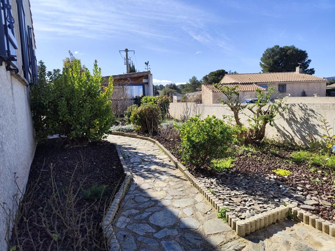 DOUZENS Maison  6 pièce(s) 114m2 9