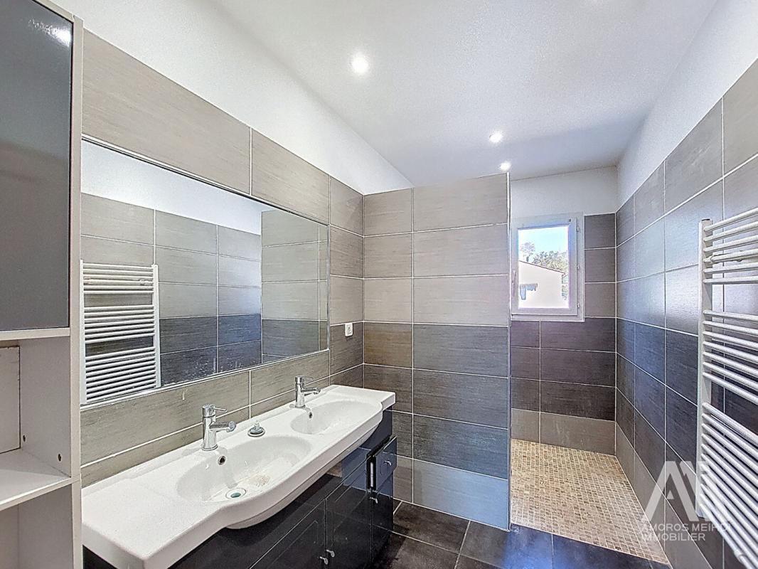 PUGET-VILLE Villa T4 à Puget Ville 9