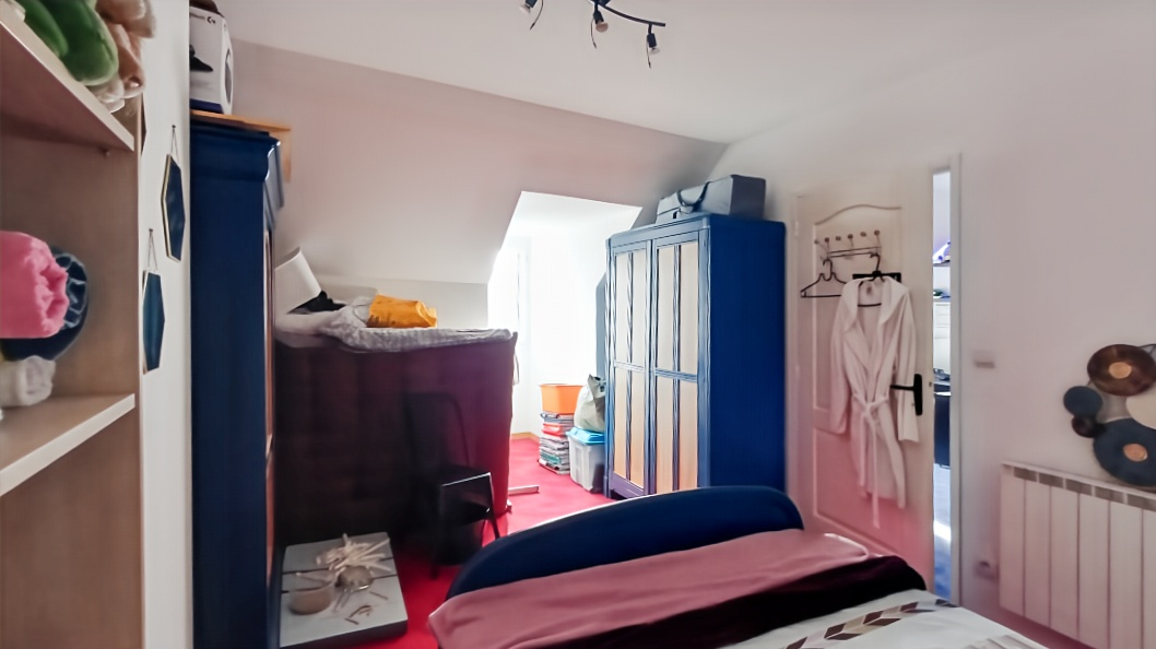 LA TRIMOUILLE Maison La Trimouille 6 pièce(s) 150 m2 12