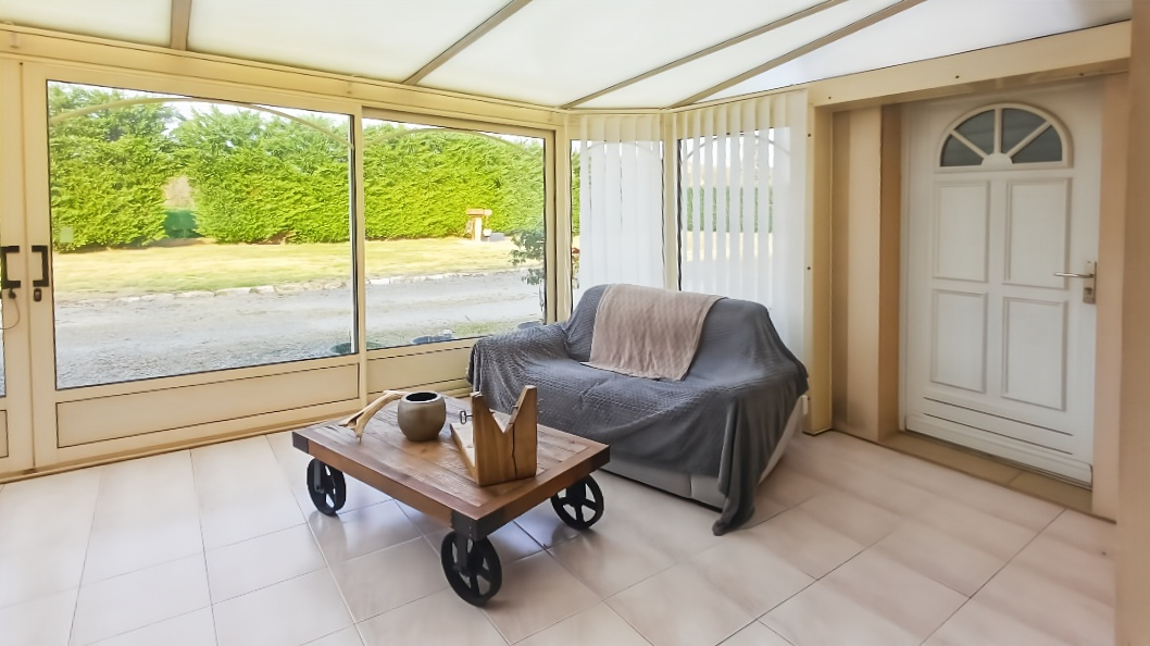 LA TRIMOUILLE Maison La Trimouille 6 pièce(s) 150 m2 14