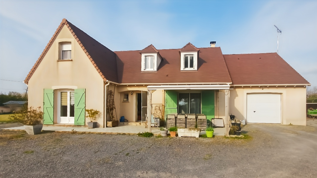 LA TRIMOUILLE Maison La Trimouille 6 pièce(s) 150 m2 15