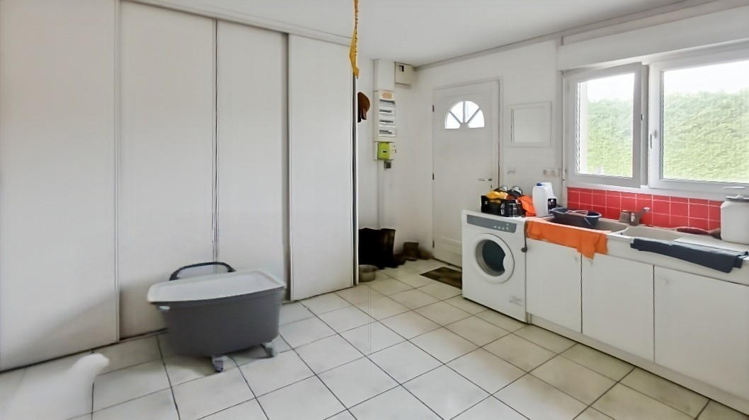 LA TRIMOUILLE Maison La Trimouille 6 pièce(s) 150 m2 6