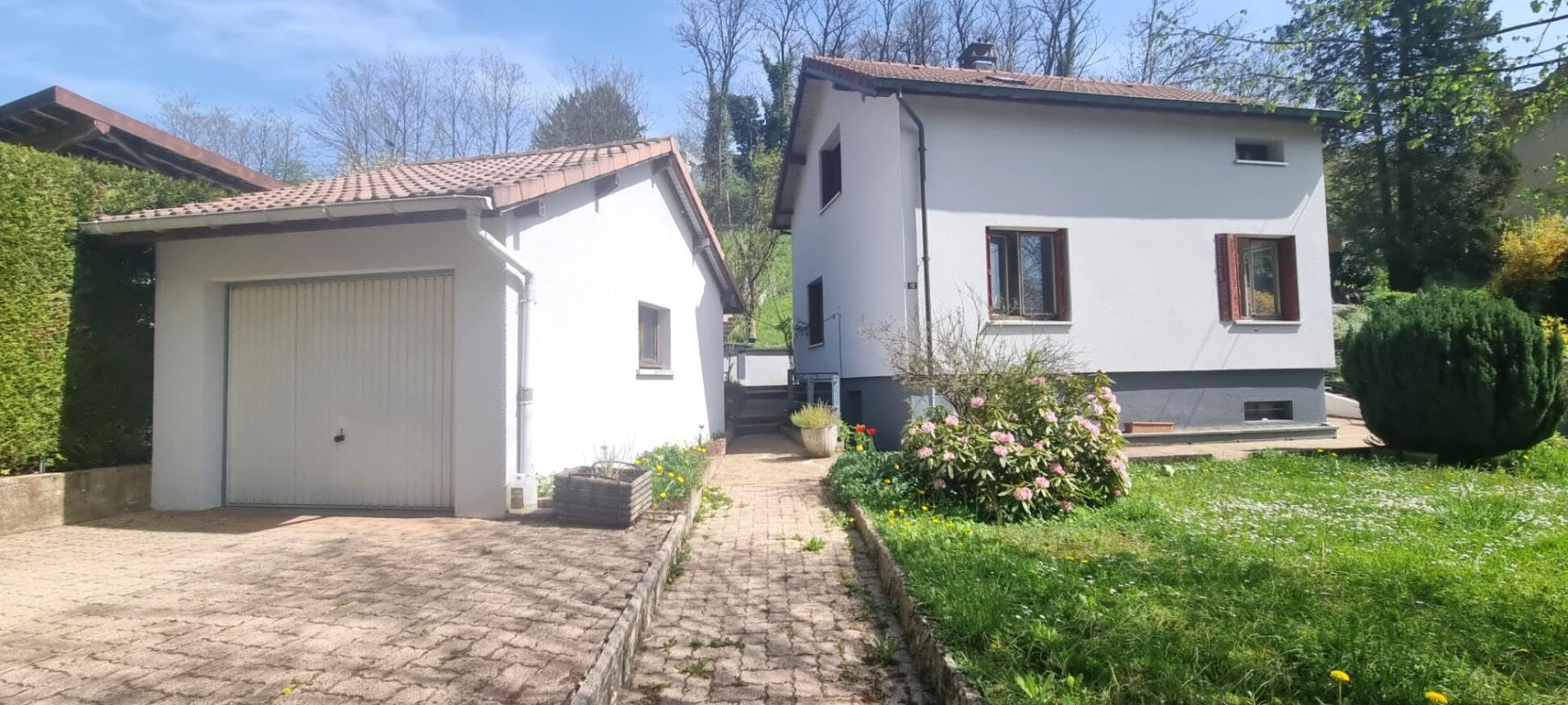 MONTBELIARD Maison au calme 10