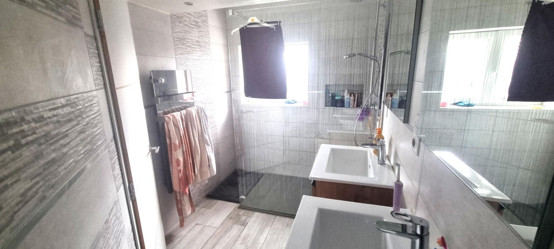 SELONCOURT Maison 125 m2- 4 chambres - CLASSE : C- GES: A 12