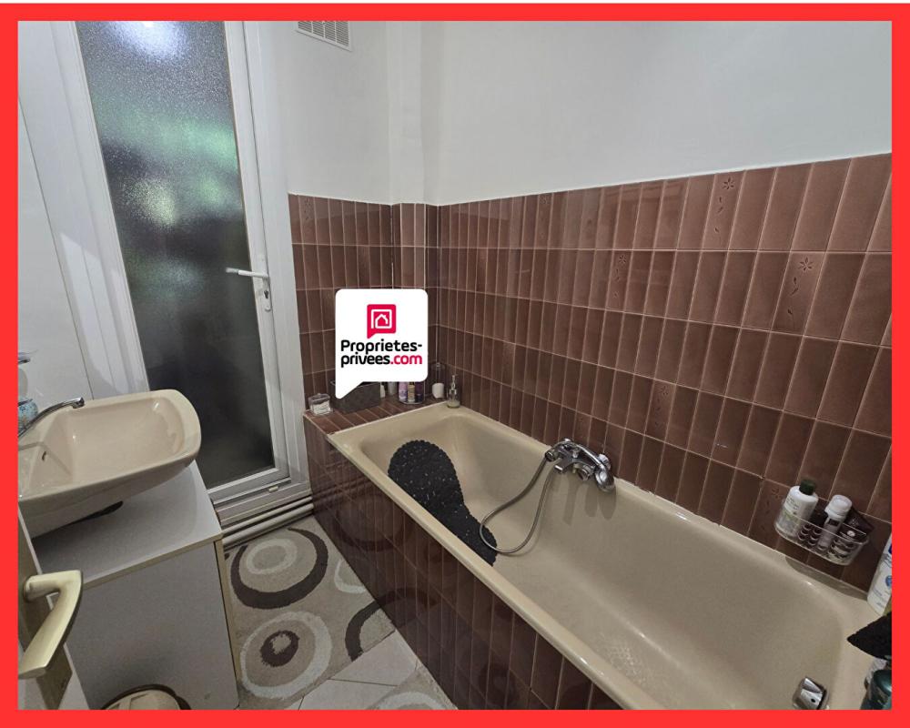 GAGNY 93220 GAGNY - Appartement 3 pièces 60.46 m² - 2 Chambres - Balcon - Parking -Cave- Proche Gare RER E Gagny 7