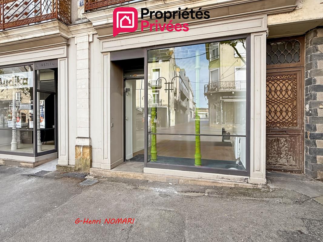 CHATEAUBRIANT Chateaubriant - Espace de commerce/bureau/réserves, 3 pièce(s) 45 m2 7