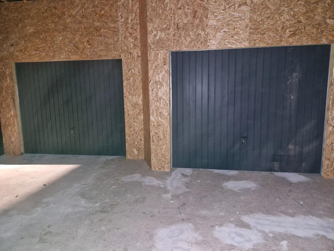 SAINT-JUST-EN-CHEVALET SAINT JUST EN CHEVALET - GARAGE 2