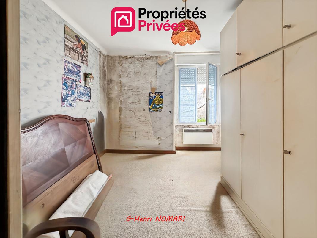 CANDE Maison  de 101 m2 en Centre ville de Candé - 6 pièce(s) - 3 Chambres 14