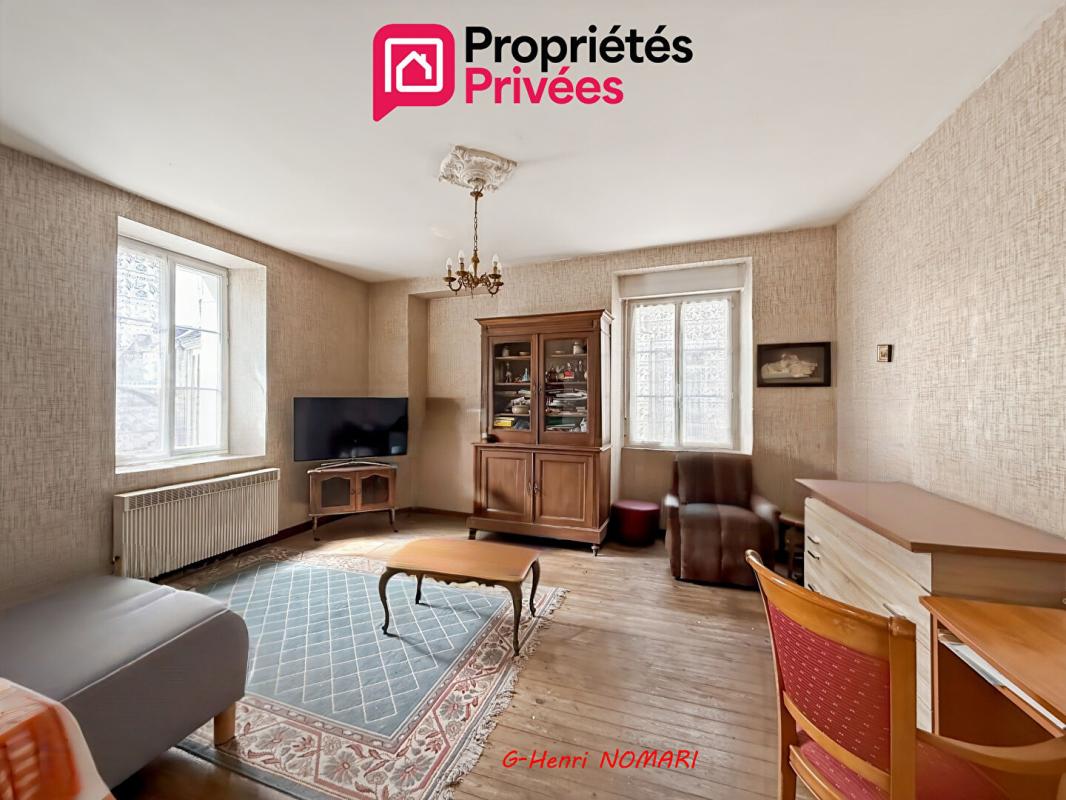 CANDE Maison  de 101 m2 en Centre ville de Candé - 6 pièce(s) - 3 Chambres 3