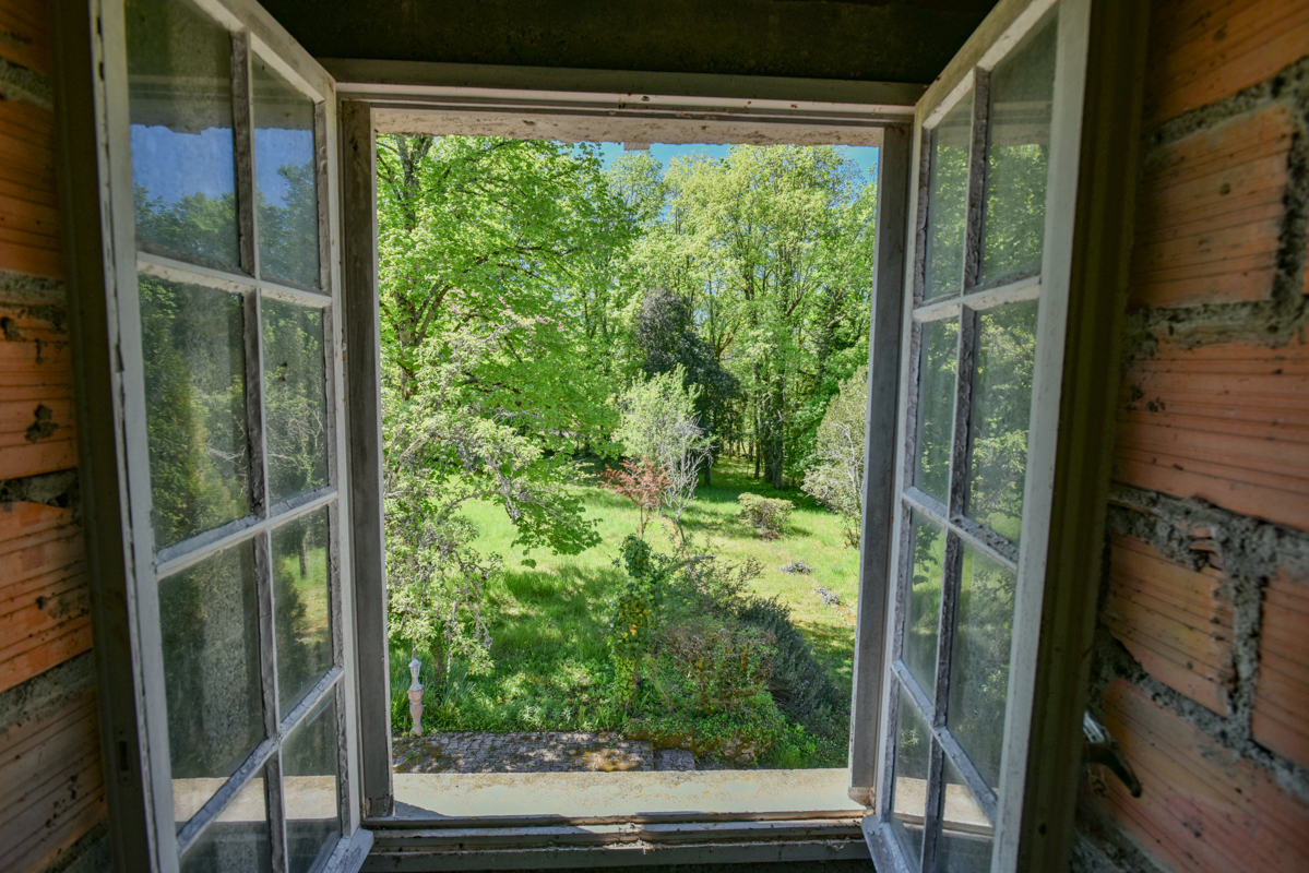 BANEUIL Maison +/- 114 m2, plein pied, 3chambres, garage, atelier, 2.5ha terrain 13