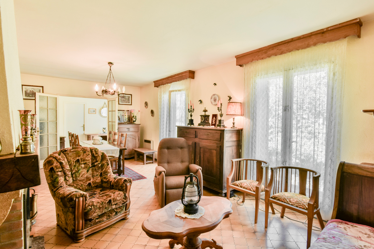 BANEUIL Maison +/- 114 m2, plein pied, 3chambres, garage, atelier, 2.5ha terrain 6