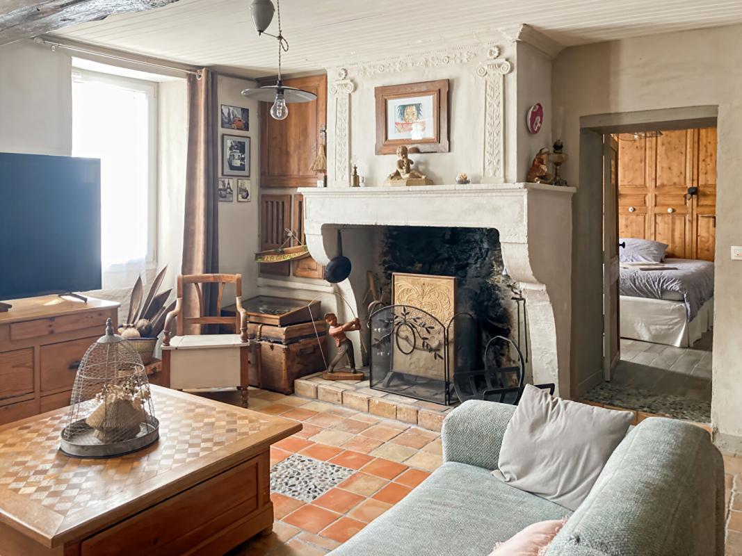 GALGON Belle propriété au calme rénovée avec goût 5