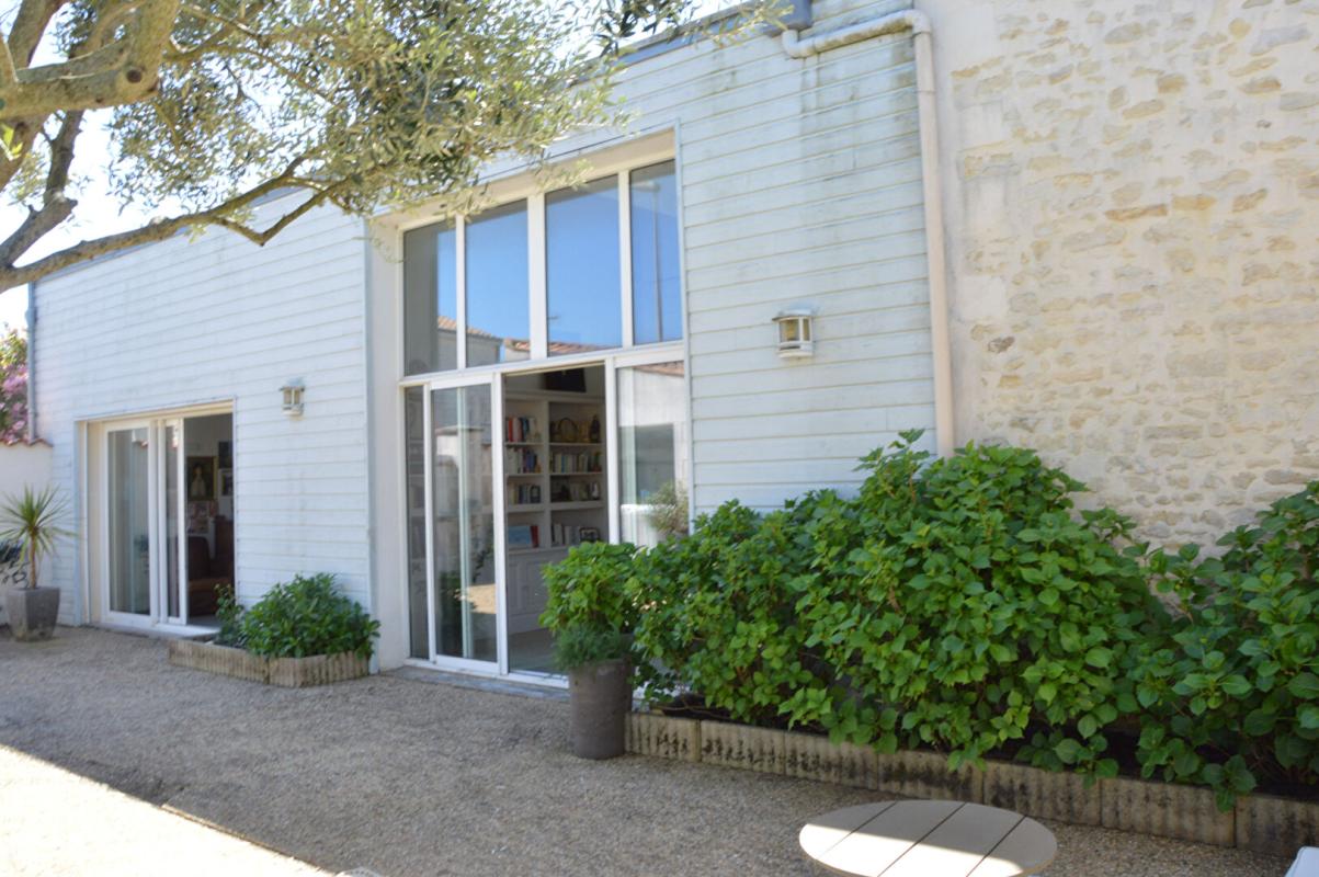 MARSILLY Belle grande maison avec dépendances 17 LA ROCHELLE MARSILLY 14