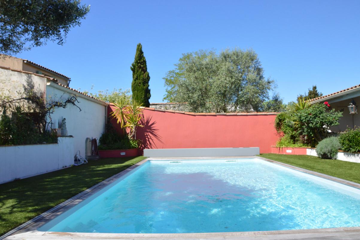 MARSILLY Belle grande maison avec dépendances 17 LA ROCHELLE MARSILLY 16