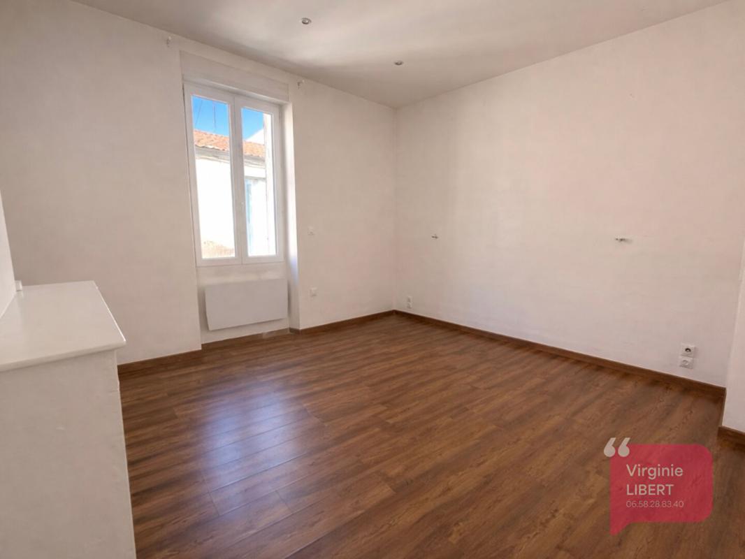 MARSEILLE-15E-ARRONDISSEMENT MARSEILLE (13015) - Exclusivité - Maison de ville 3 pièces 9