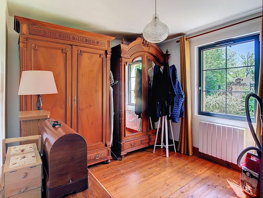 BEYNAC-ET-CAZENAC Charmante maison avec deux chambres et un bureau 8