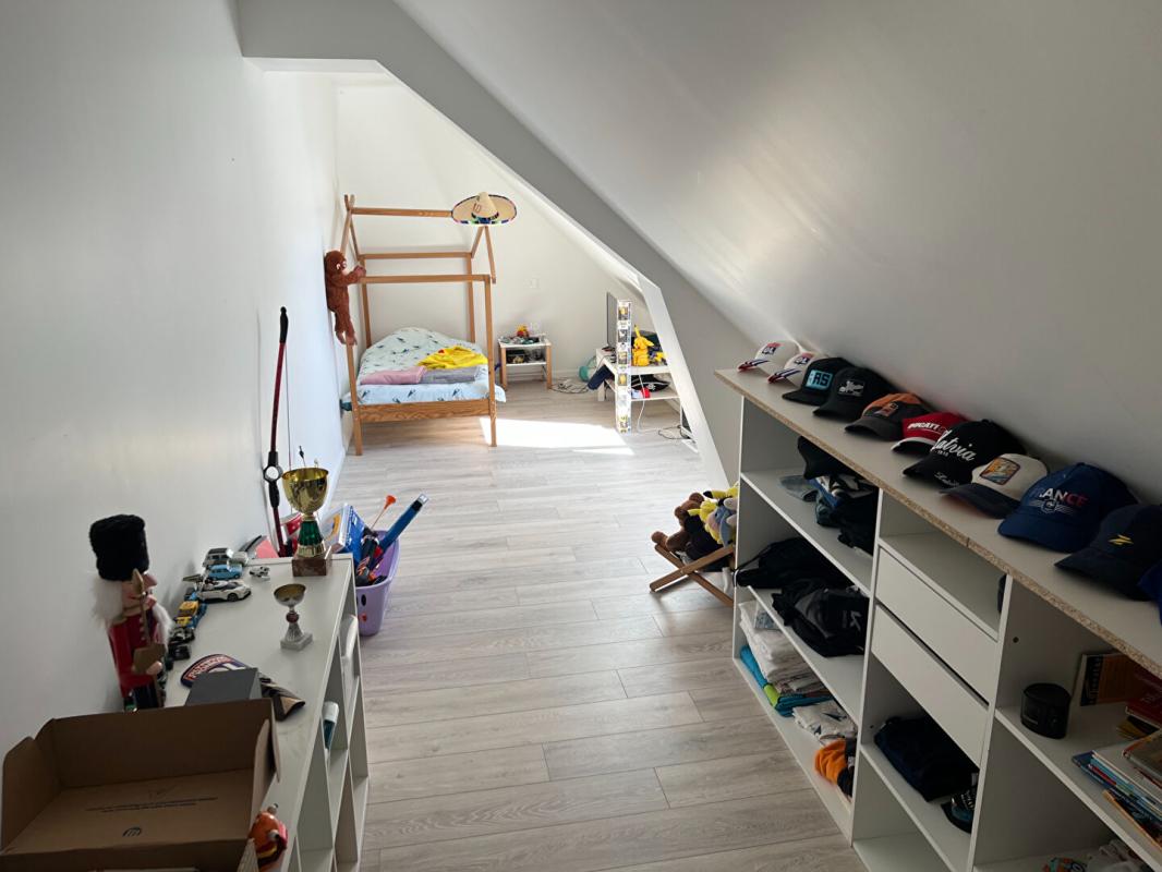 ERMENONVILLE-LA-PETITE Maison 5 pièce(s) 116 m2  avec piscine 5