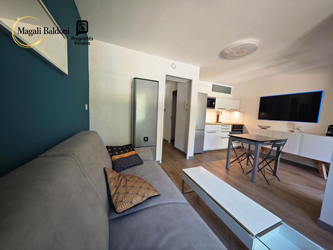 SAINT AYGULF Appartement Saint Aygulf 2 pièces 25 m2- ASCENSEUR- PARKING 8