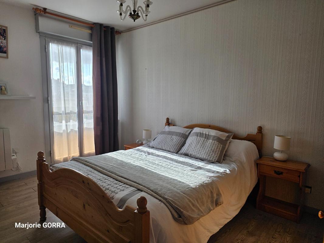 AUBAGNE AUBAGNE Appartement T3 avec terrasse 8