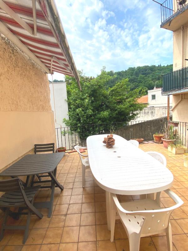 GIVORS GIVORS CENTRE au calme  Maison de ville 18