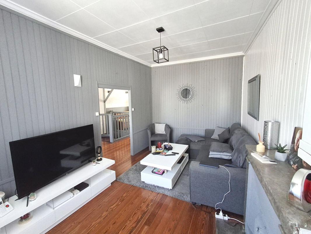 GIVORS GIVORS CENTRE au calme  Maison de ville 6