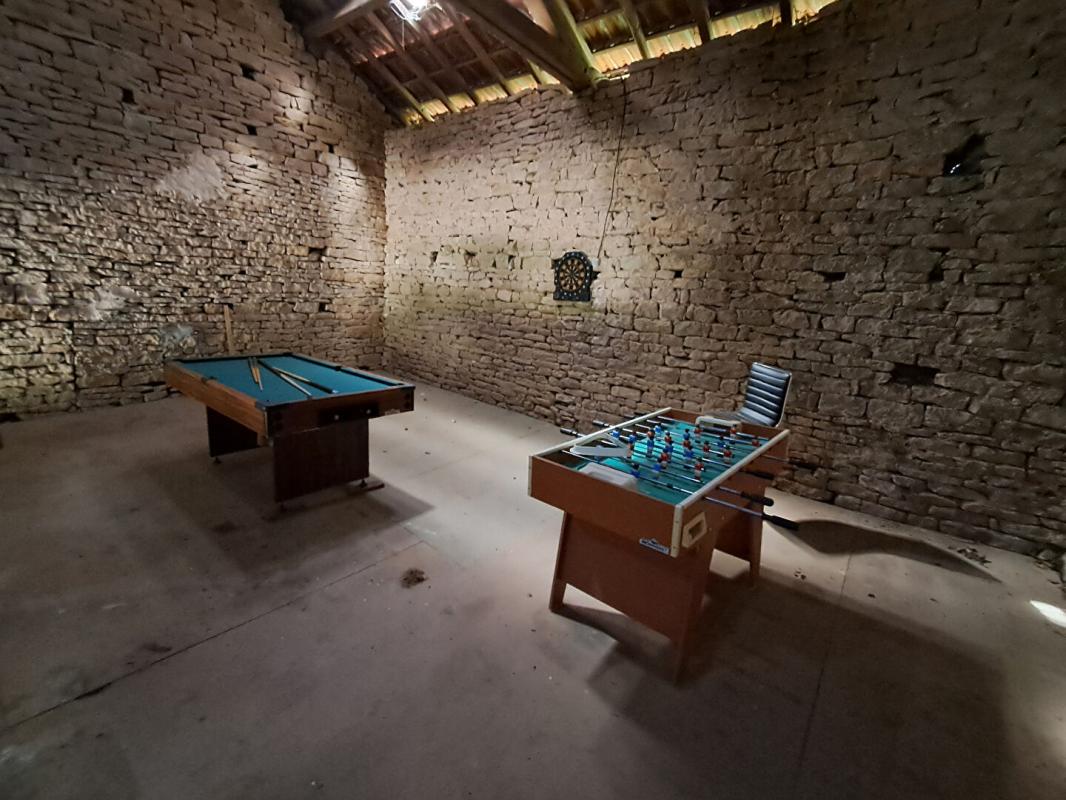 COLOMBIER A colombier (70000) Ensemble immobilier de 2 maisons sur 33 ares de terrain à 247 500 euros 18