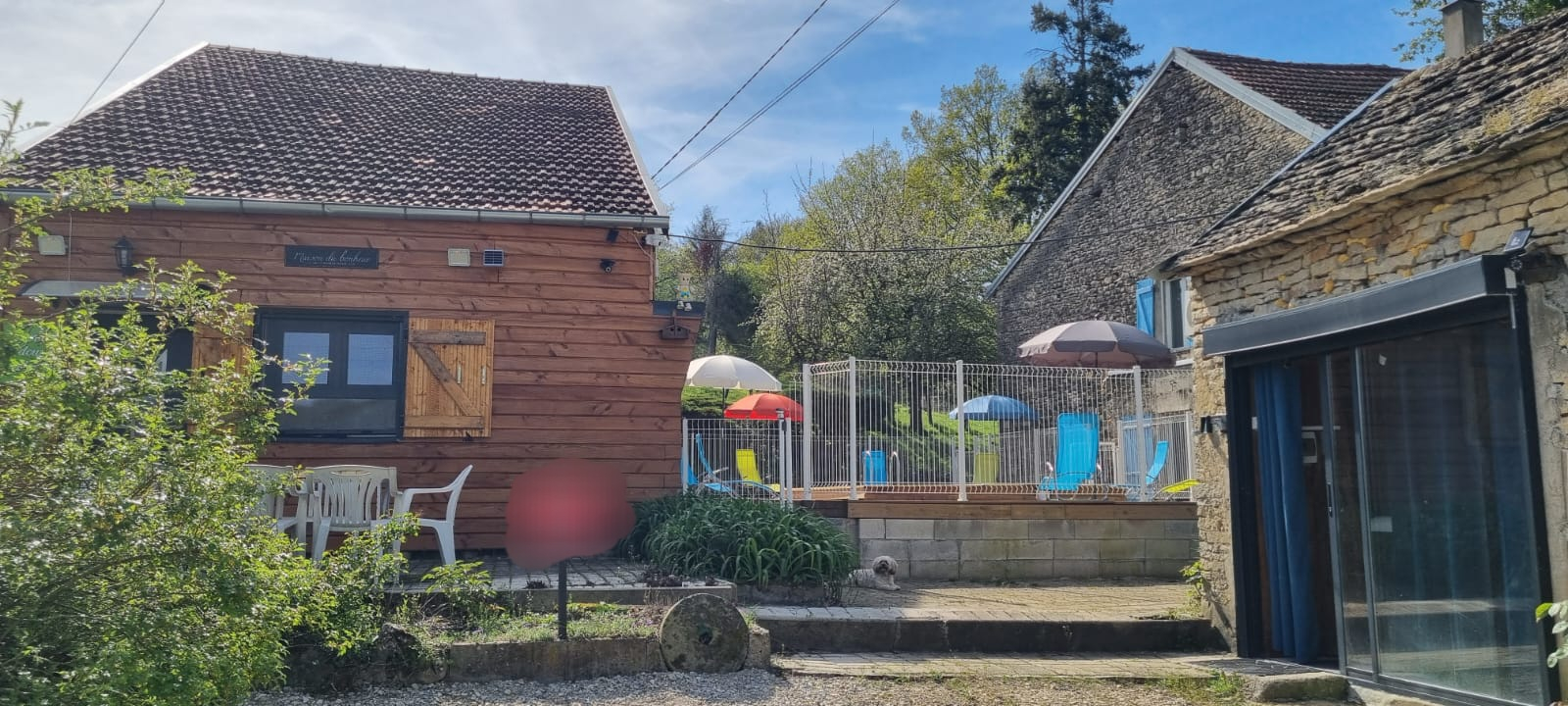 COLOMBIER A colombier (70000) Ensemble immobilier de 2 maisons sur 33 ares de terrain à 247 500 euros 3