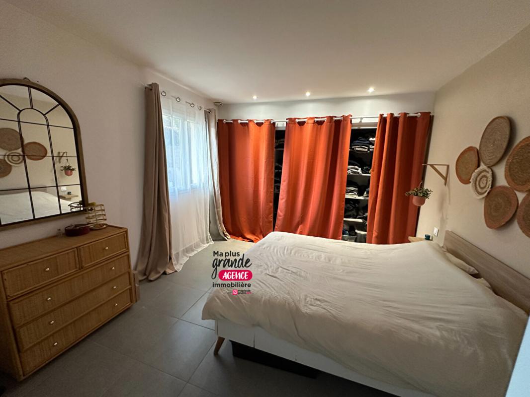 ZONZA Maison T5 avec piscine - 20144 STE LUCIE DE PORTO-VECCHIO - CORSE DU SUD- FRANCE 9