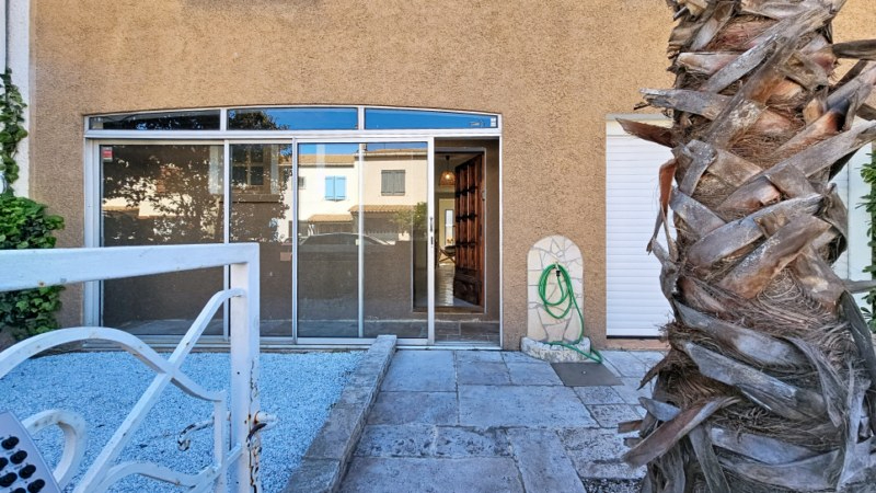 NARBONNE Maison familiale R+1 .138 m² . Piscine . Aucun travaux  Narbonne 16