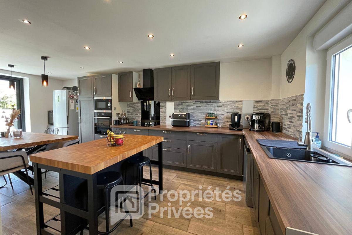 SAINT-MAURICE-MONTCOURONNE la parfaite longère 5