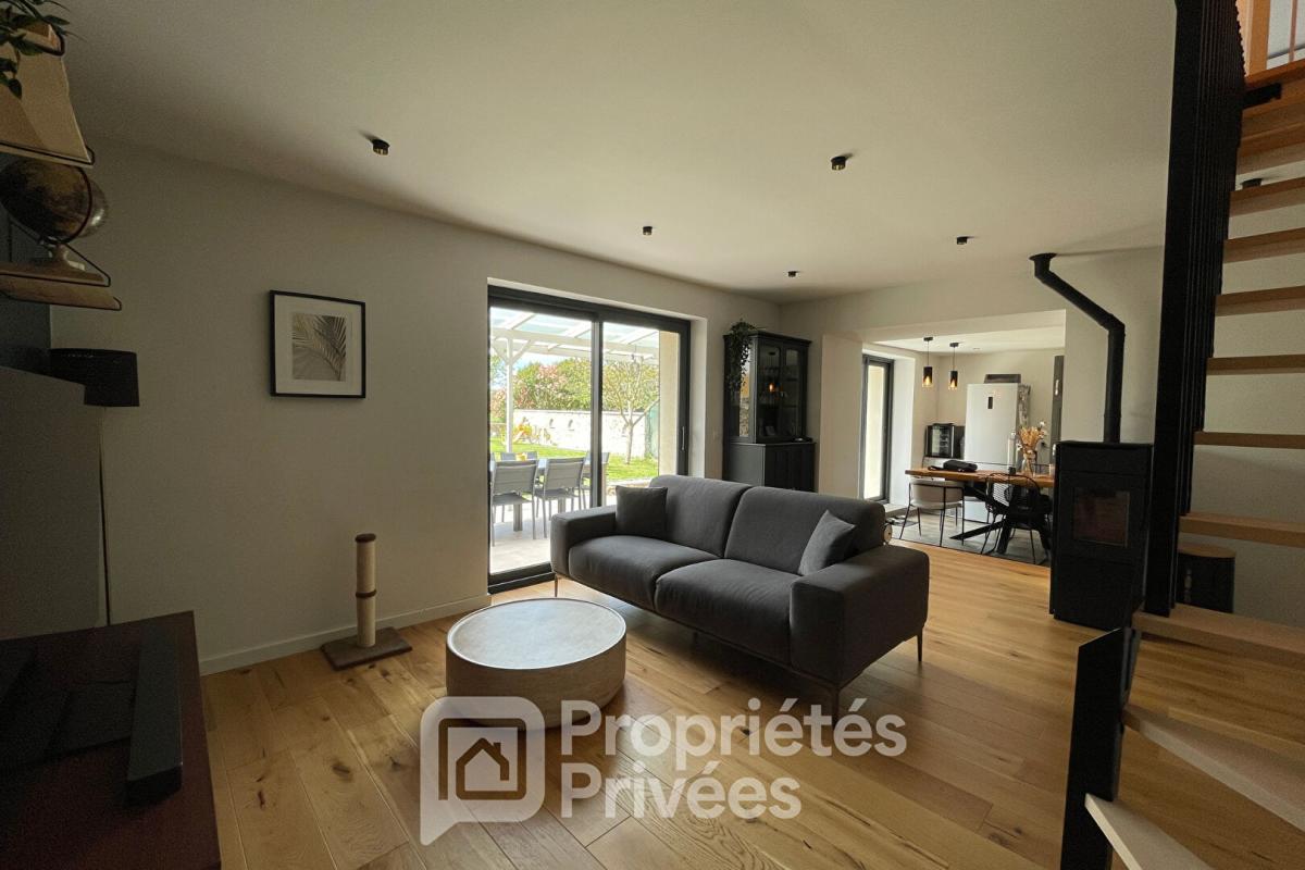 SAINT-MAURICE-MONTCOURONNE la parfaite longère 7