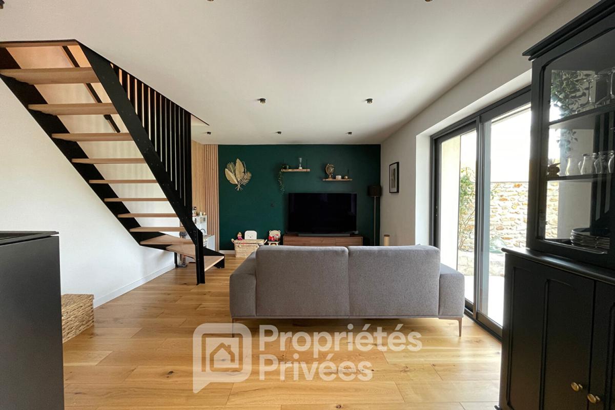 SAINT-MAURICE-MONTCOURONNE la parfaite longère 8