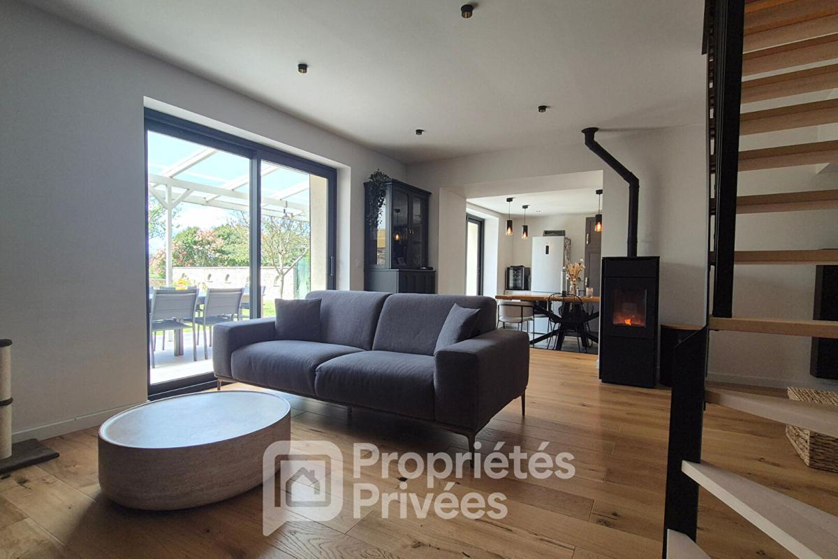 SAINT-MAURICE-MONTCOURONNE la parfaite longère 9