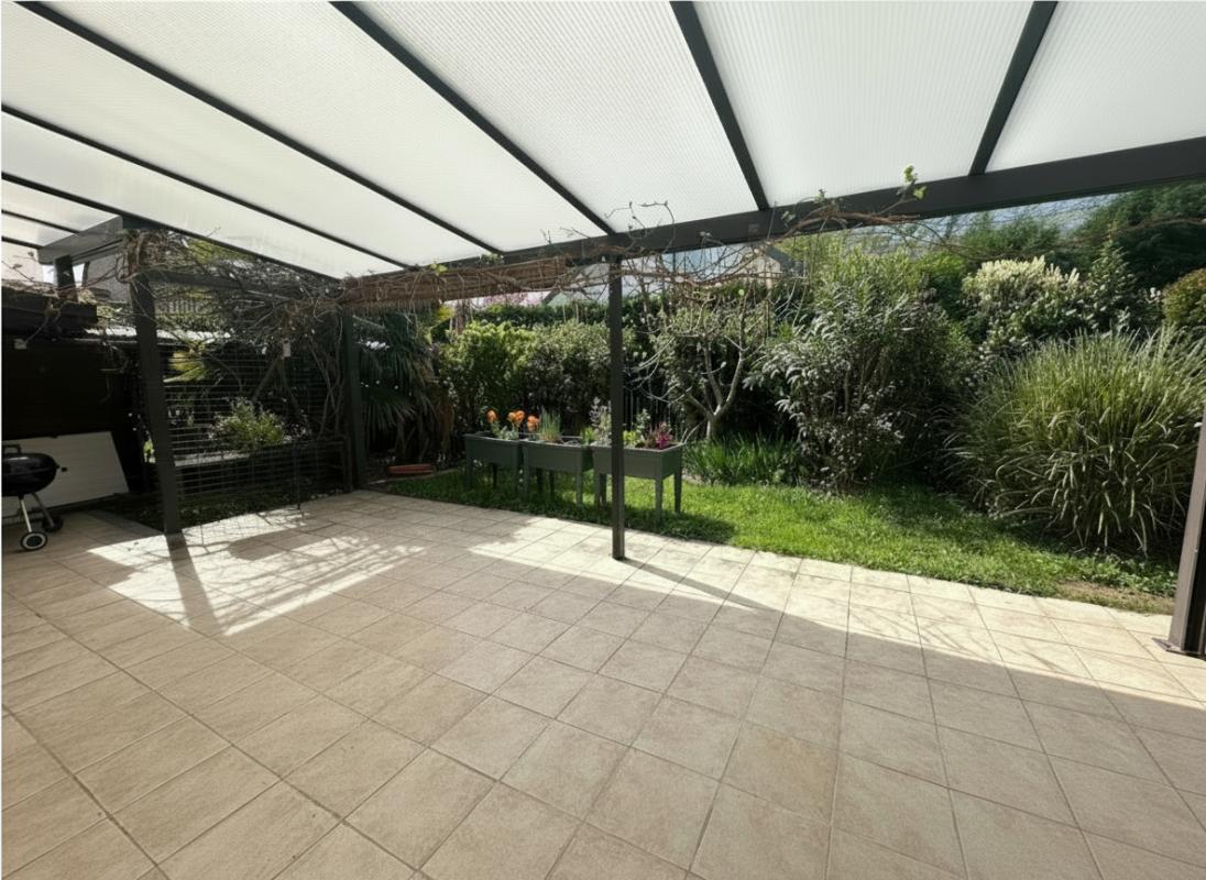 LE BOURGET-DU-LAC Maison Le Bourget du Lac 4 pièces 10