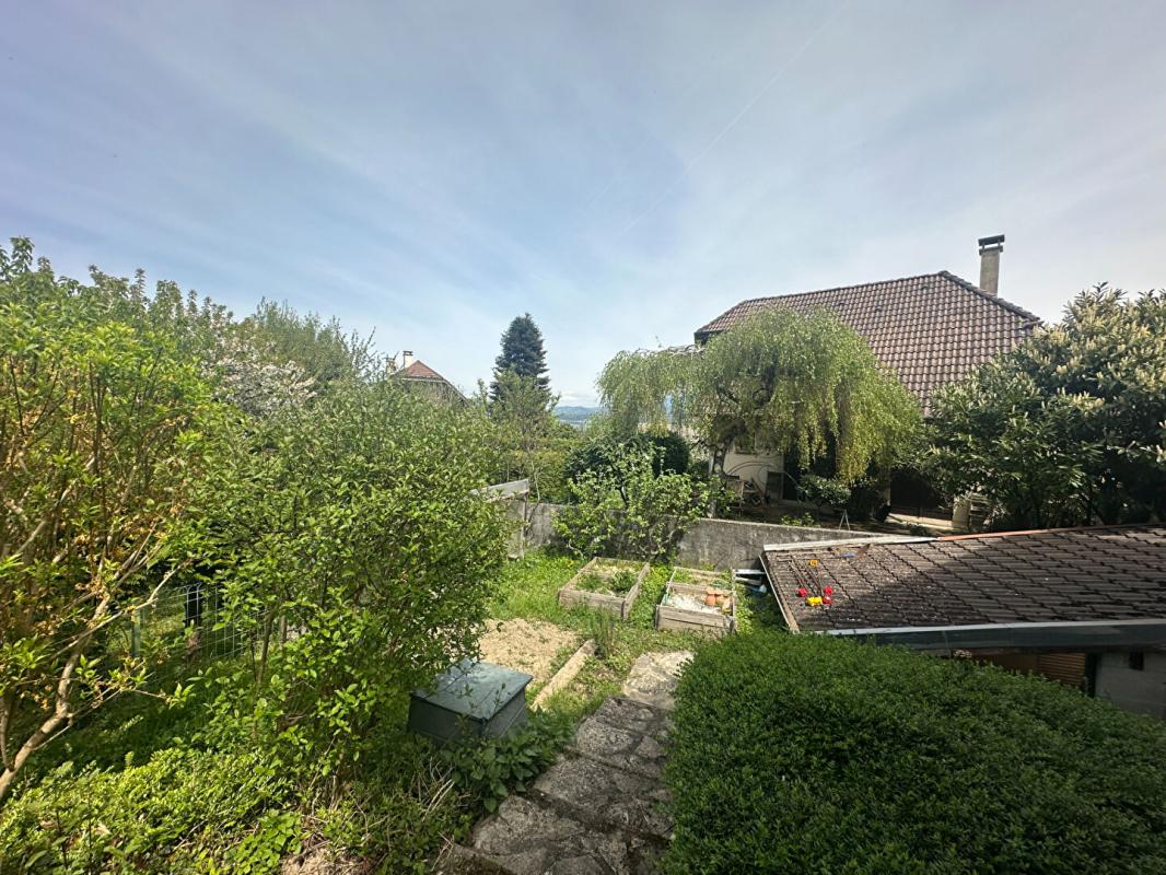 LE BOURGET-DU-LAC Maison Le Bourget du Lac 4 pièces 11