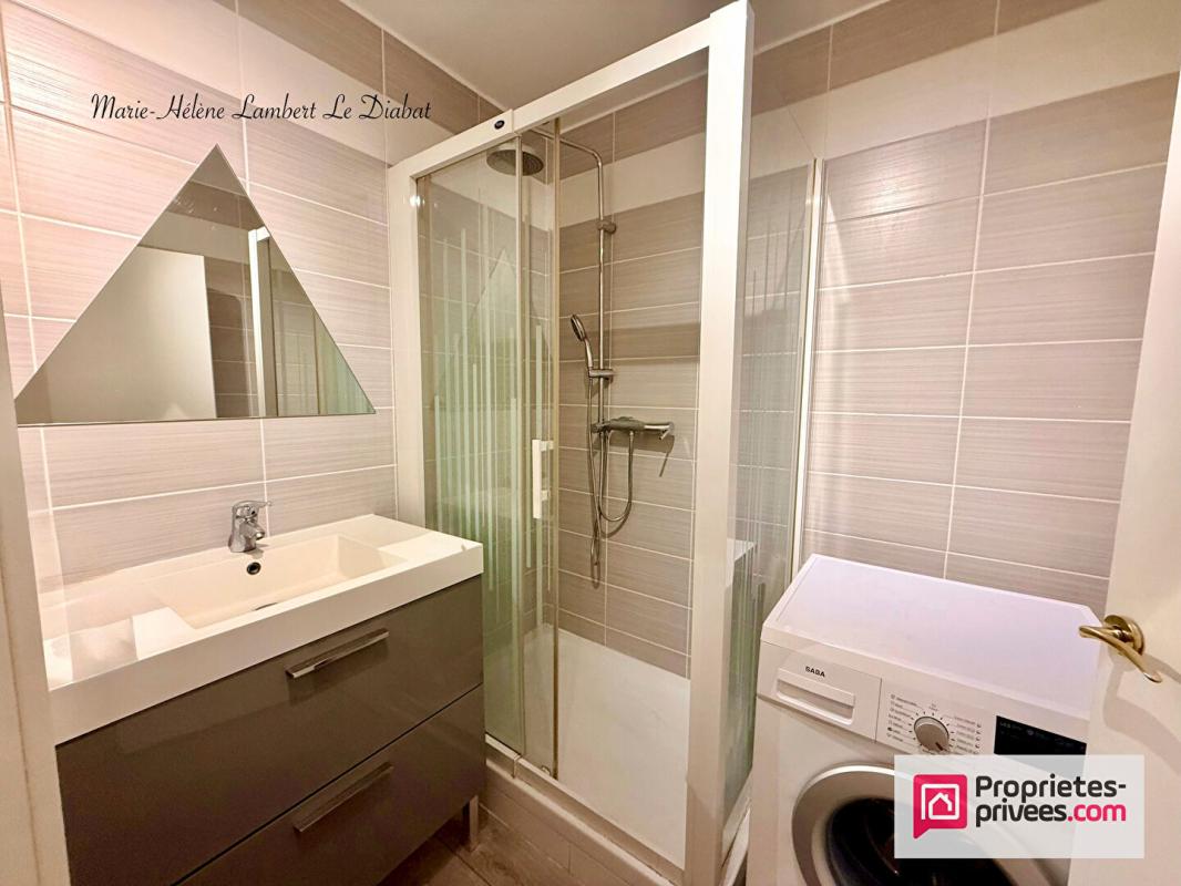 LE HAVRE À VENDRE SAINT VINCENT GRAND STUDIO - ASCENSEUR - PARKING - CAVE 4