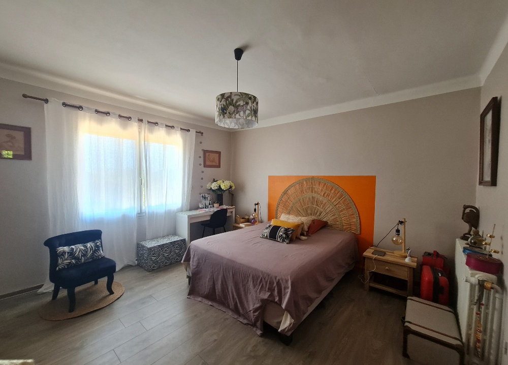 ALES COUP DE C?UR ? Villa cossue avec piscine, calme absolu 9