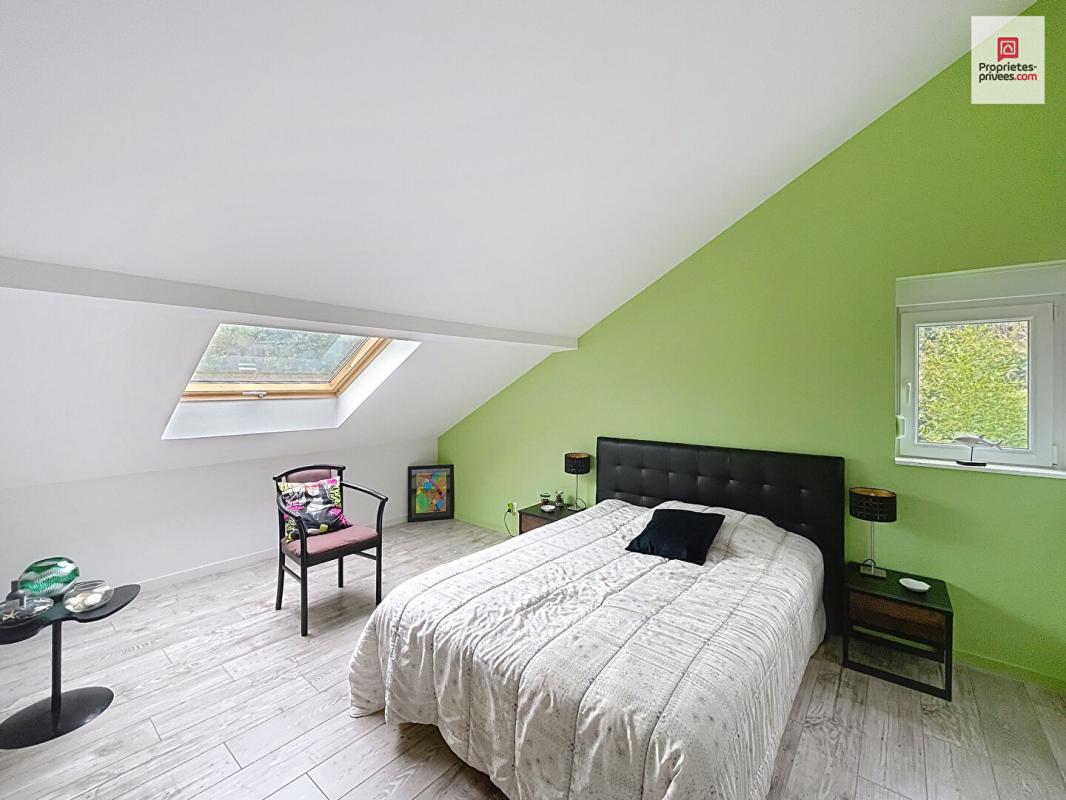 RIEDISHEIM Maison de ville à Riedisheim 6 pièces de 140 m2 14