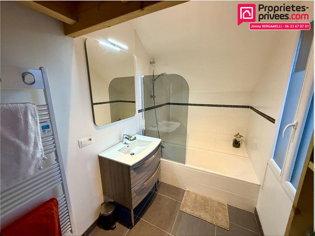 PASSY Charmant duplex au dernier étage  - Rénové avec prestations modernes 5