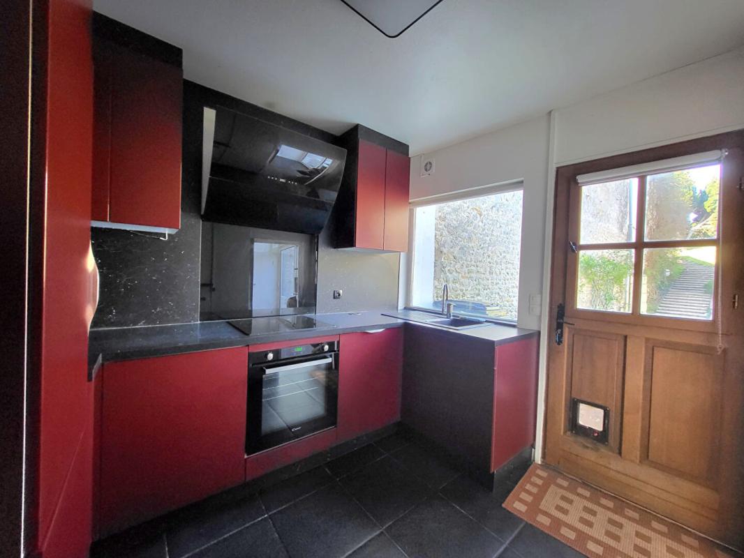 ETAMPES Maison de ville bourgeoise - 5 chambres - Grande grange et jardin paysagé 10