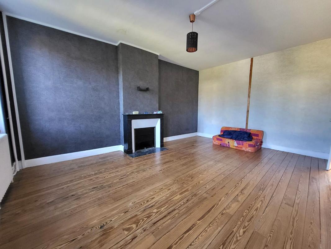 ETAMPES Maison de ville bourgeoise - 5 chambres - Grande grange et jardin paysagé 11