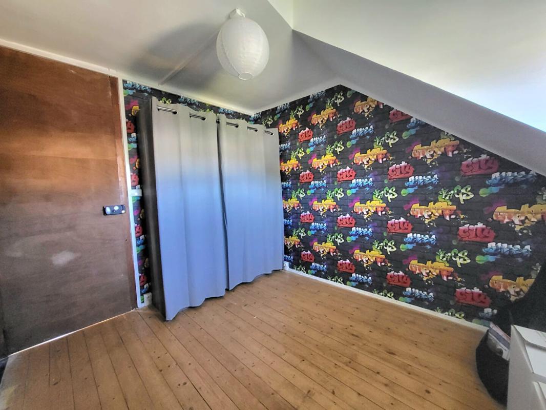 ETAMPES Maison de ville bourgeoise - 5 chambres - Grande grange et jardin paysagé 14