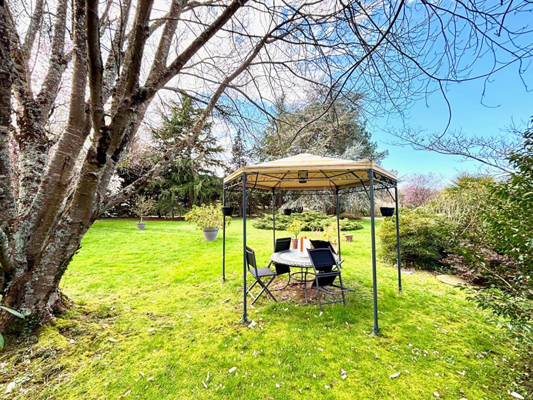 ANGERS Maison de campagne 15 min d'Angers 6 pièce(s) 175 m2 15