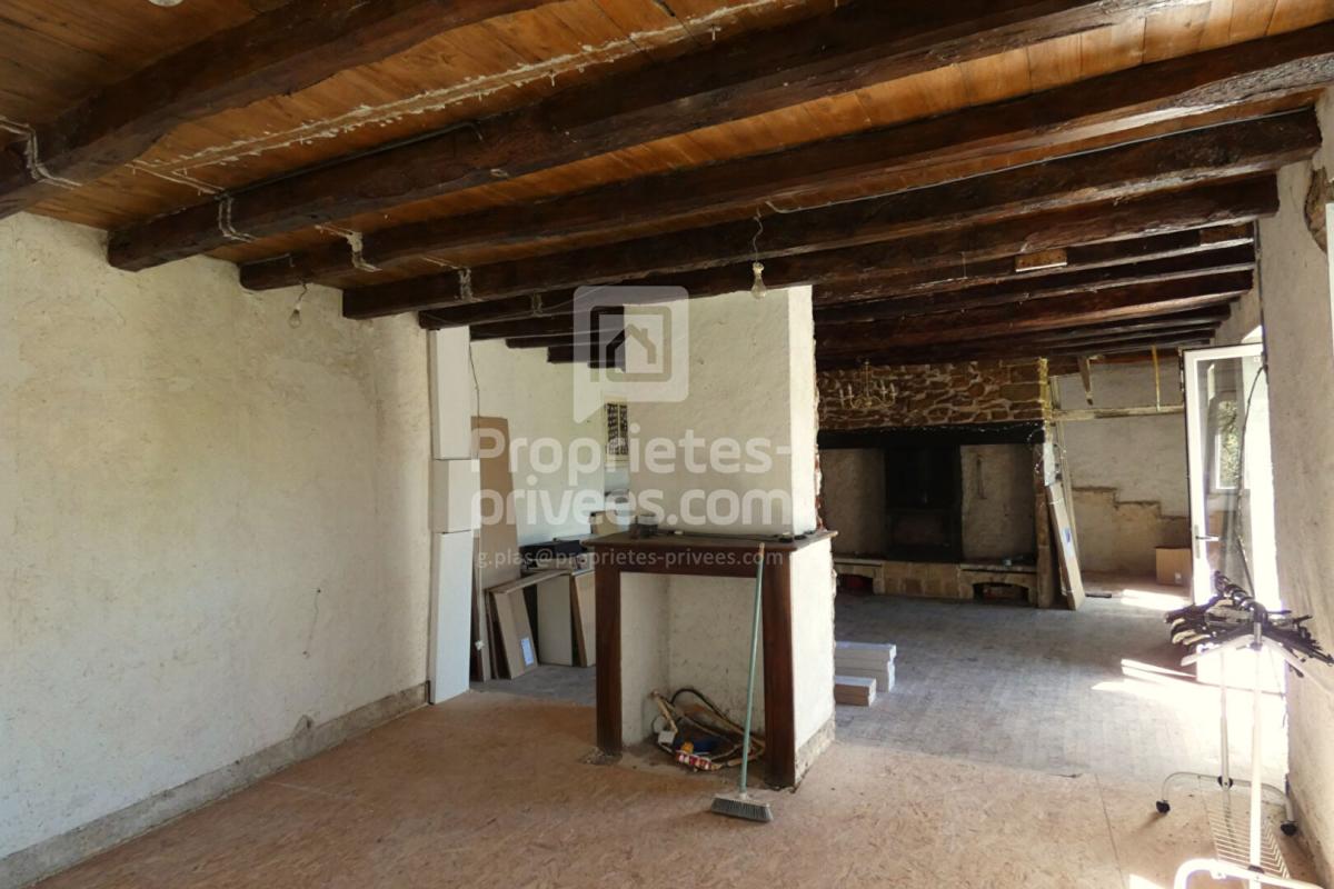 LAMOTHE-CASSEL Maison ancienne à restaurer, fort potentiel + Jardin 2000 m² 10