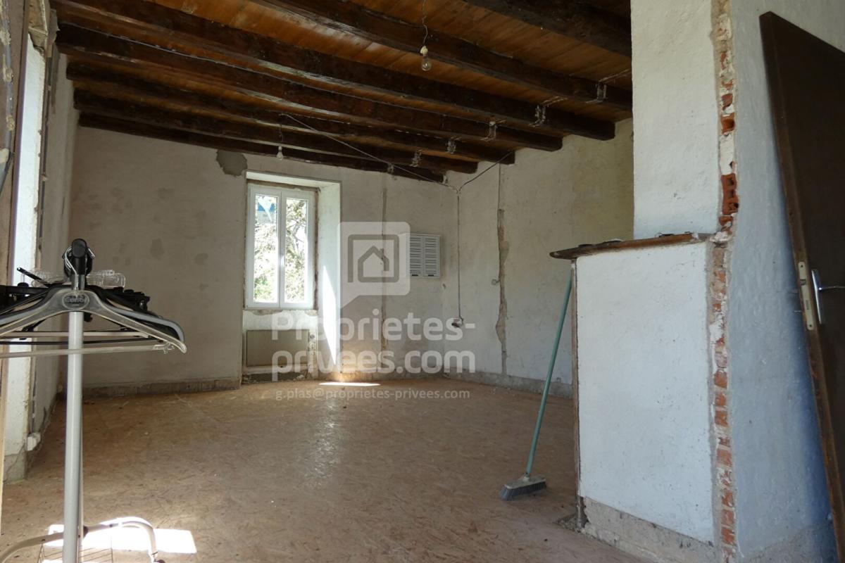 LAMOTHE-CASSEL Maison ancienne à restaurer, fort potentiel + Jardin 2000 m² 7